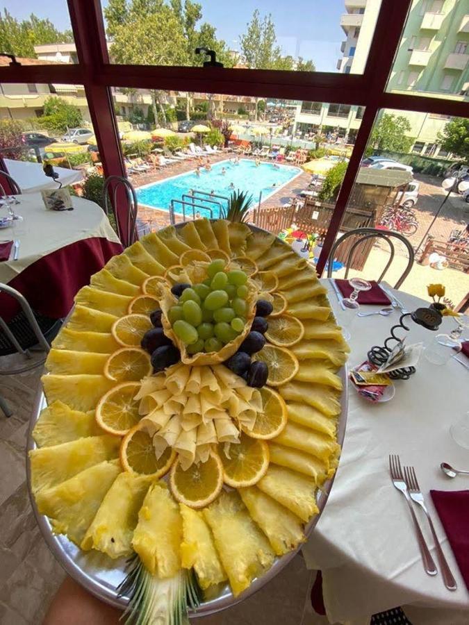 Hotel Prestigio تْشيزيناتيكو المظهر الخارجي الصورة