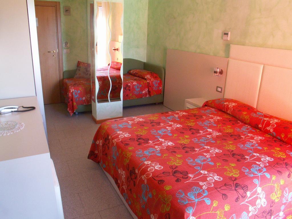 Hotel Prestigio تْشيزيناتيكو المظهر الخارجي الصورة