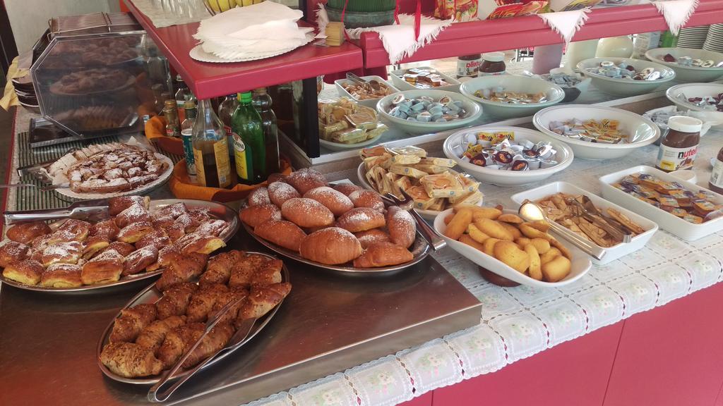 Hotel Prestigio تْشيزيناتيكو المظهر الخارجي الصورة